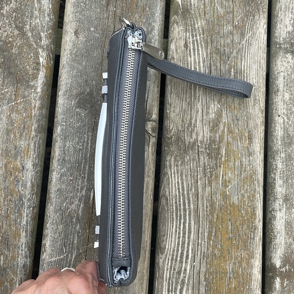 NWT Charming Charlie Clutch Wristlet Handbag - Picture 9 of 11